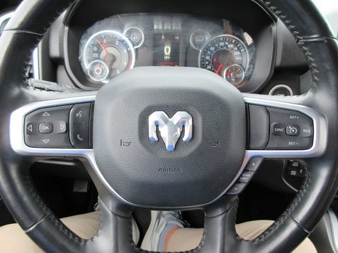 Used 2024 RAM 2500 Big Horn w/ Off Road Package AWD/4WD image 27