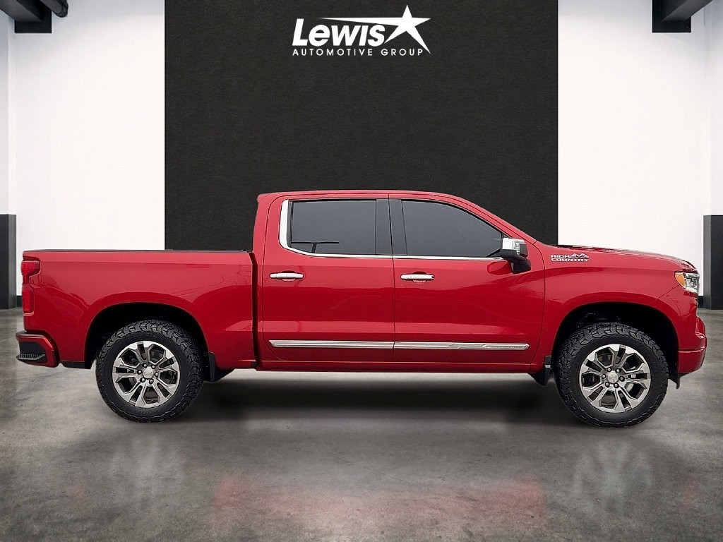 Used 2023 Chevrolet Silverado 1500 High Country w/ Technology Package AWD/4WD image 5