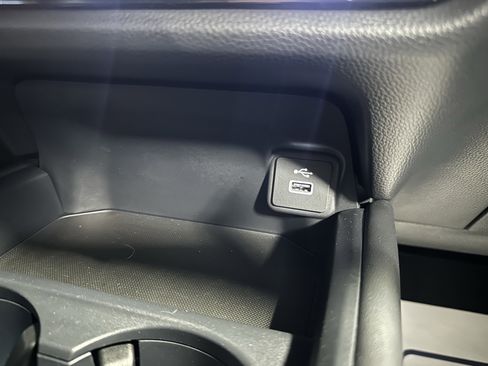 Used 2024 Honda HR-V Sport image 14