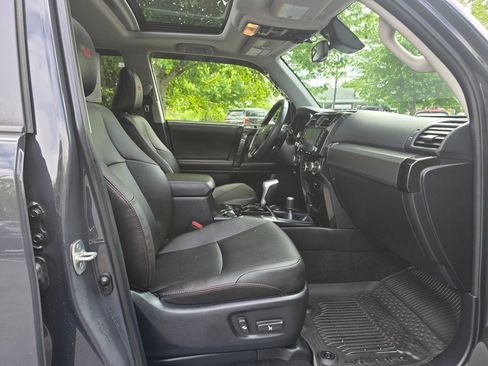 Used 2024 Toyota 4Runner TRD Off-Road Premium w/ Moonroof Package AWD/4WD image 11