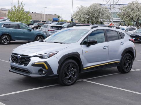 Used 2025 Subaru Crosstrek 2.5i Sport AWD/4WD image 3