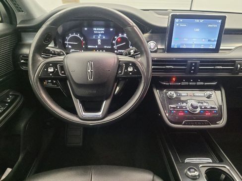 Used 2022 Lincoln Corsair AWD w/ Premium Package image 22