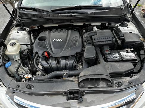 Used 2014 Hyundai Sonata SE FWD image 20