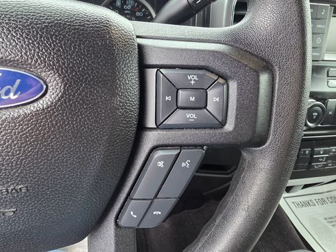 Used 2016 Ford F150 XLT AWD/4WD image 19
