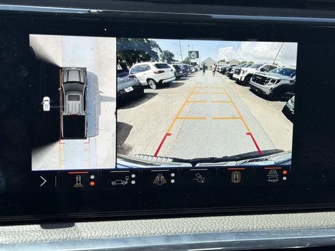 Used 2024 GMC Sierra 1500 Denali w/ Denali Reserve Package AWD/4WD image 32