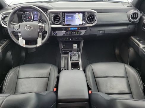 Used 2021 Toyota Tacoma Limited RWD image 15