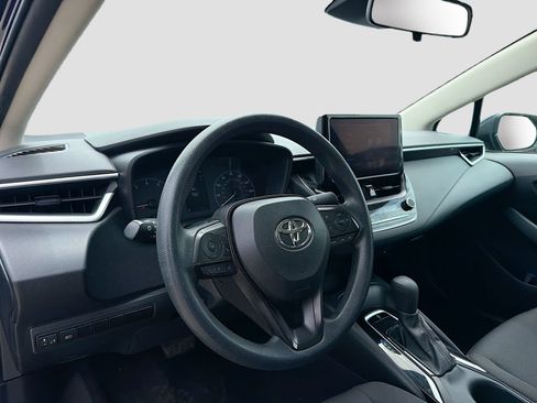 Used 2024 Toyota Corolla LE FWD image 10