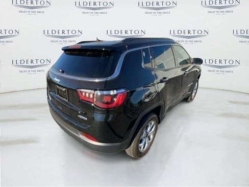 New 2026 Jeep Compass Latitude image 5