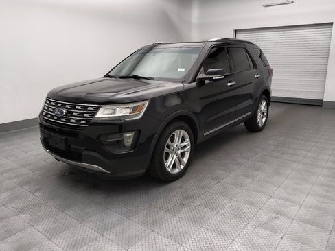 Used 2016 Ford Explorer Limited AWD/4WD image 2