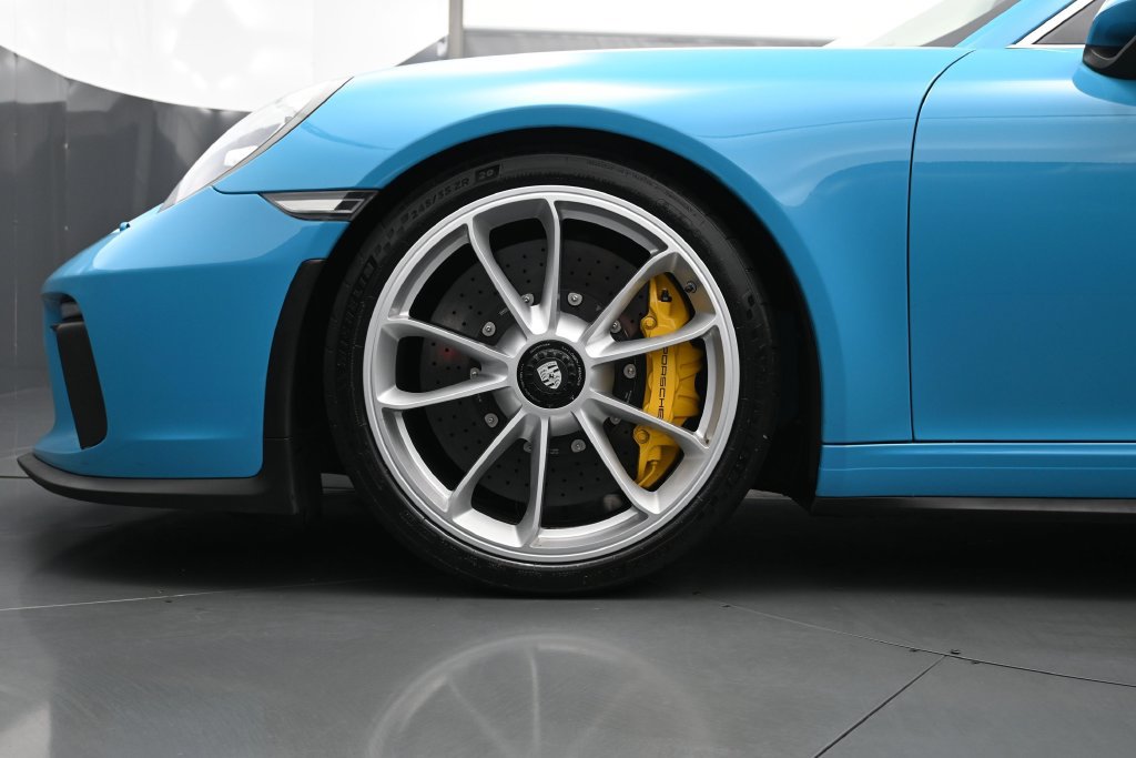 Certified 2018 Porsche 911 GT3 RWD image 8