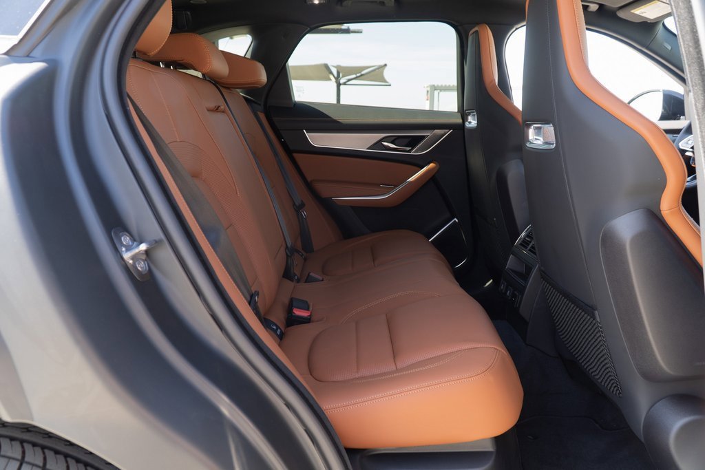 Used 2025 Jaguar F-PACE R-Dynamic S AWD/4WD image 24