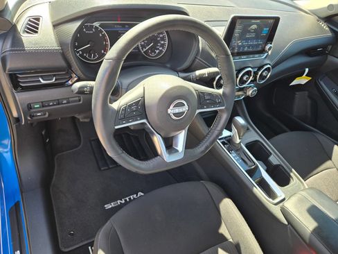 Used 2025 Nissan Sentra SV w/ All-Weather Package FWD image 18