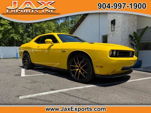 Used 2010 Dodge Challenger R/T image 1