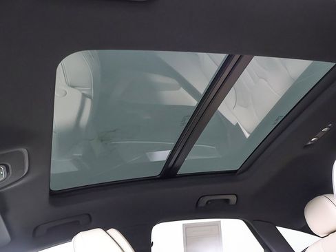 Used 2022 Audi Q5 2.0T Premium w/ Convenience Package image 19