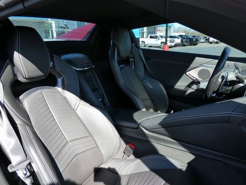 Certified 2024 Chevrolet Corvette Stingray Preferred Conv w/ Z51 Performance Package image 16