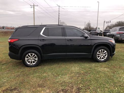 Used 2020 Chevrolet Traverse LT w/ LPO, Cargo Package image 6