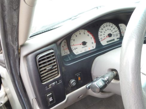 Used 2002 Toyota Tacoma 4x4 Double Cab image 95