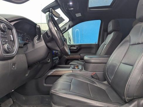 Used 2021 Chevrolet Silverado 1500 High Country w/ Technology Package image 16