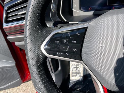 Certified 2024 Volkswagen Jetta GLI Autobahn w/ GLI Black Package image 18