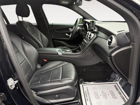 Used 2018 Mercedes-Benz GLC 300 image 16