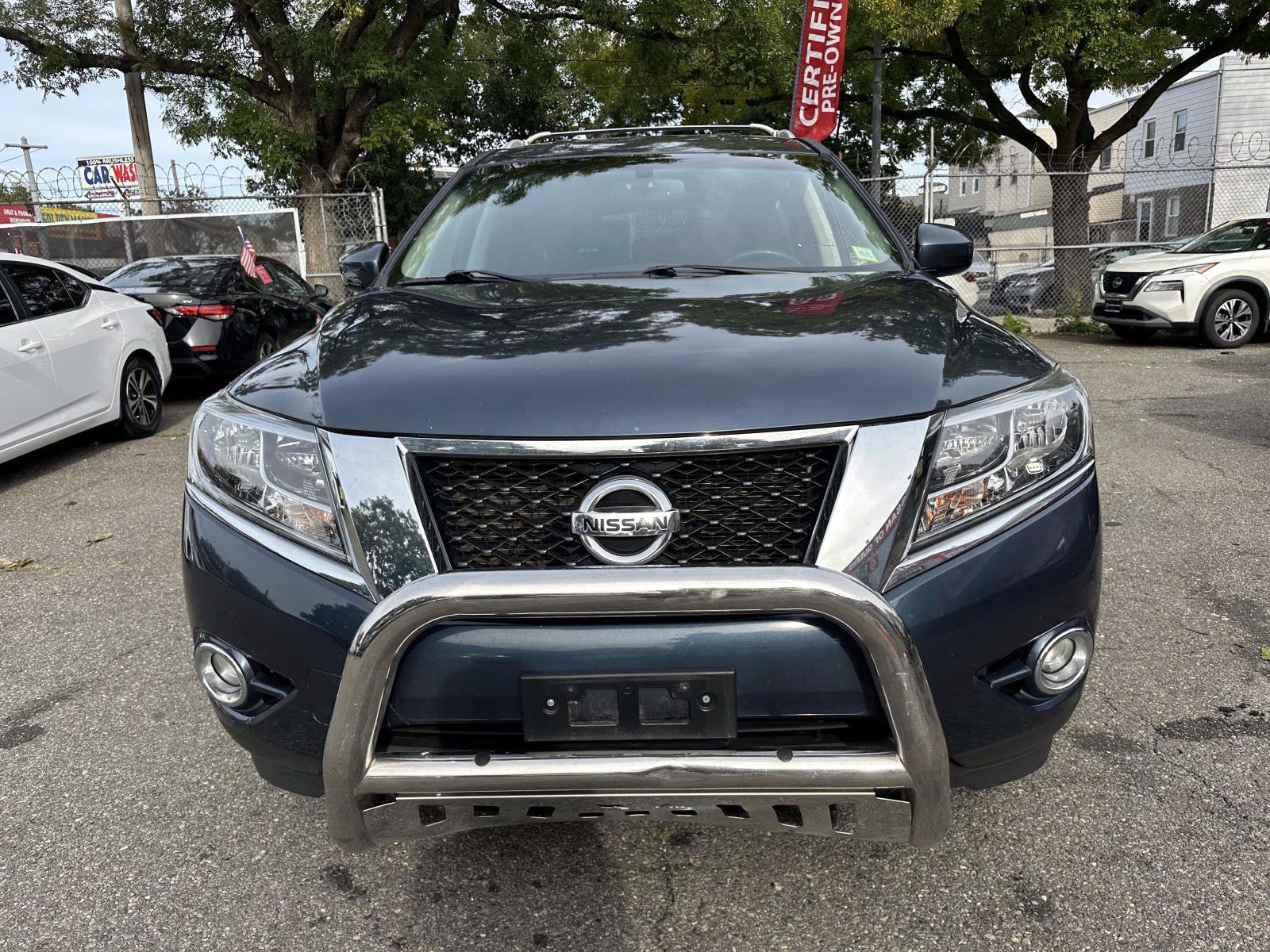 Used 2015 Nissan Pathfinder SV w/ Cargo Package FWD image 8