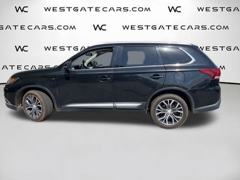 Used 2016 Mitsubishi Outlander GT image 24