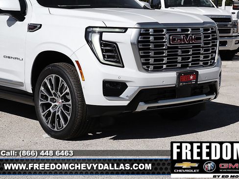 New 2026 GMC Yukon XL Denali w/ Sun & Power Step Package image 43