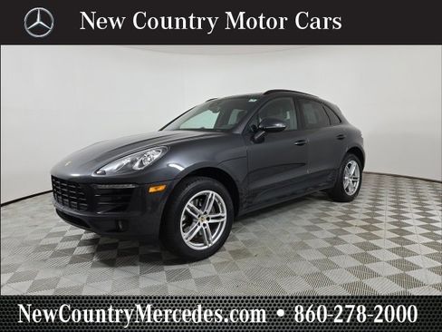 Used 2018 Porsche Macan image 4