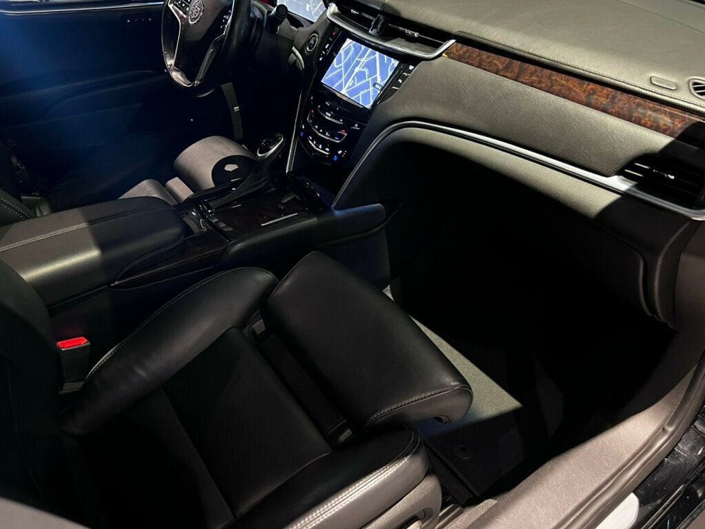 Used 2013 Cadillac XTS Premium FWD image 31