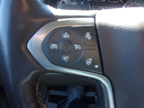 Used 2018 Chevrolet Tahoe LT w/ Luxury Package image 20