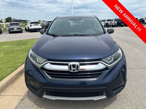 Used 2018 Honda CR-V LX image 2