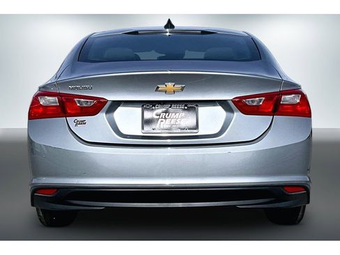 Used 2024 Chevrolet Malibu LS image 5