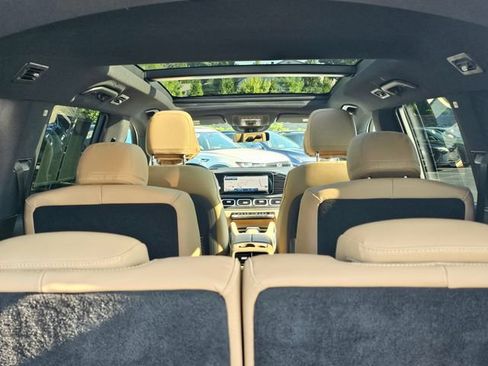 Certified 2025 Mercedes-Benz GLS 580 4MATIC image 12