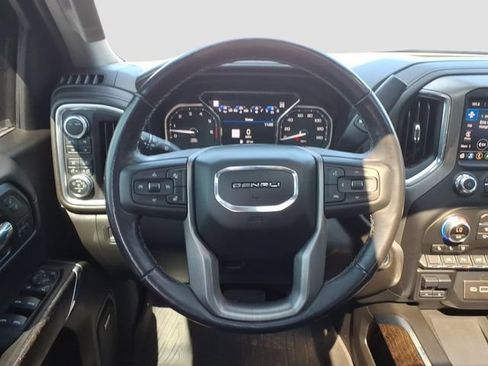 Used 2022 GMC Sierra 1500 Denali w/ Denali Premium Package AWD/4WD image 8
