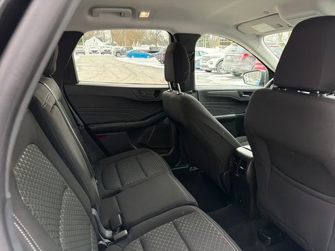Used 2025 Ford Escape Active image 17