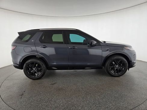 Used 2024 Land Rover Discovery Sport Dynamic SE AWD/4WD image 6