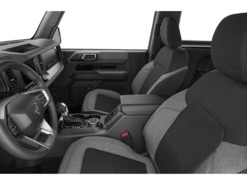 Used 2022 Ford Bronco Outer Banks w/ Sasquatch Package image 12