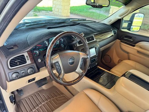 Used 2012 GMC Sierra 3500 Denali AWD/4WD image 12