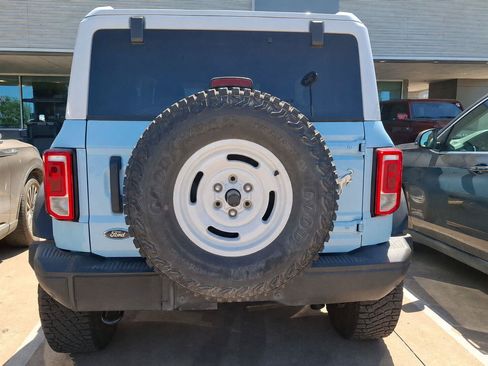 Used 2024 Ford Bronco Heritage Edition AWD/4WD image 8