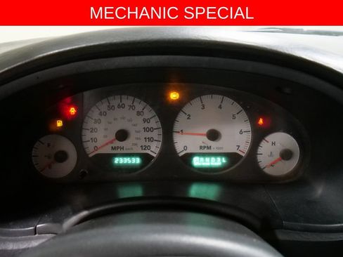 Used 2007 Dodge Caravan SXT w/ Popular Equipment Group I FWD image 30