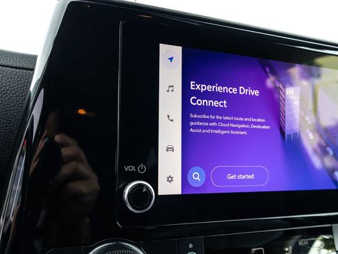 Used 2024 Toyota Highlander XLE image 44