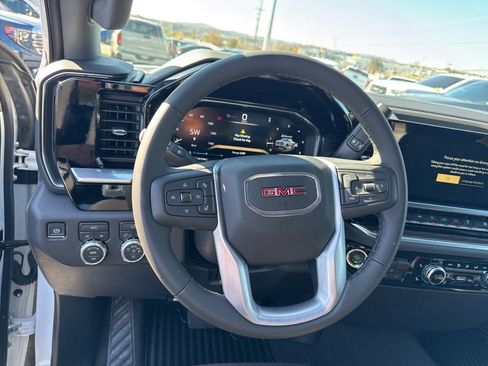 New 2026 GMC Sierra 1500 Elevation image 15