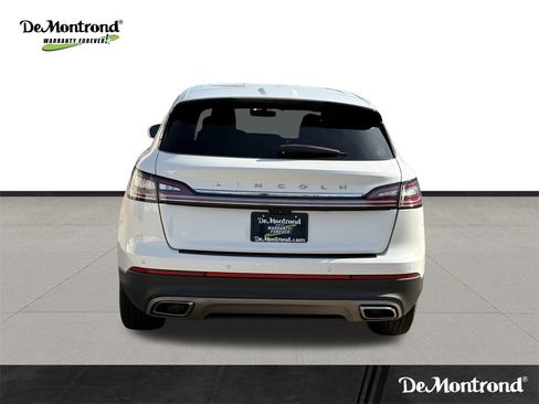 Used 2021 Lincoln Nautilus Standard w/ Equipment Group 101A image 6