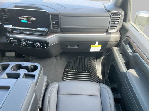 New 2026 Chevrolet Silverado 3500 LT w/ All Star Edition image 14