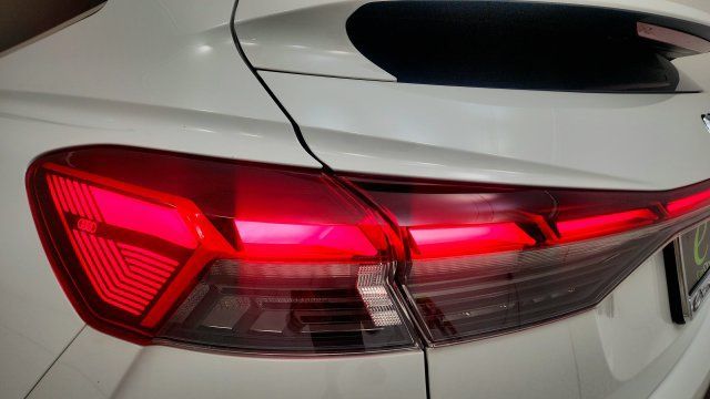 Used 2025 Audi Q4 e-tron Premium Plus w/ Premium Plus AWD/4WD image 25