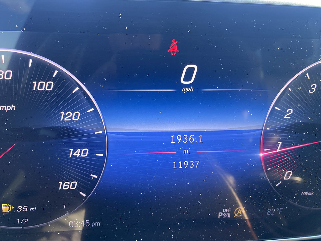 Used 2024 Mercedes-Benz GLC 300 4MATIC image 26