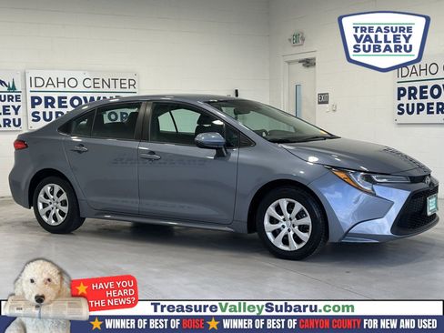 Used 2020 Toyota Corolla LE image 1