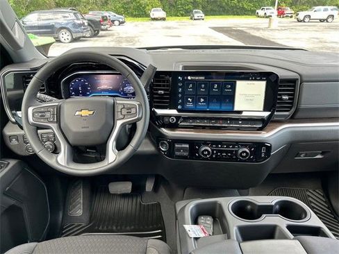 New 2025 Chevrolet Silverado 1500 LT w/ Safety Package AWD/4WD image 14