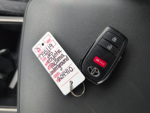 New 2025 Toyota Tacoma SR5 image 28