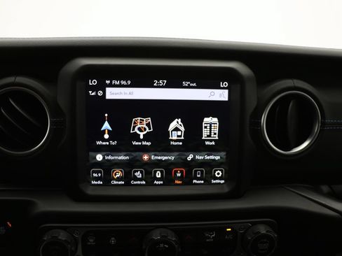 Used 2023 Jeep Wrangler Unlimited Rubicon 4xe w/ Cold Weather Group AWD/4WD image 22